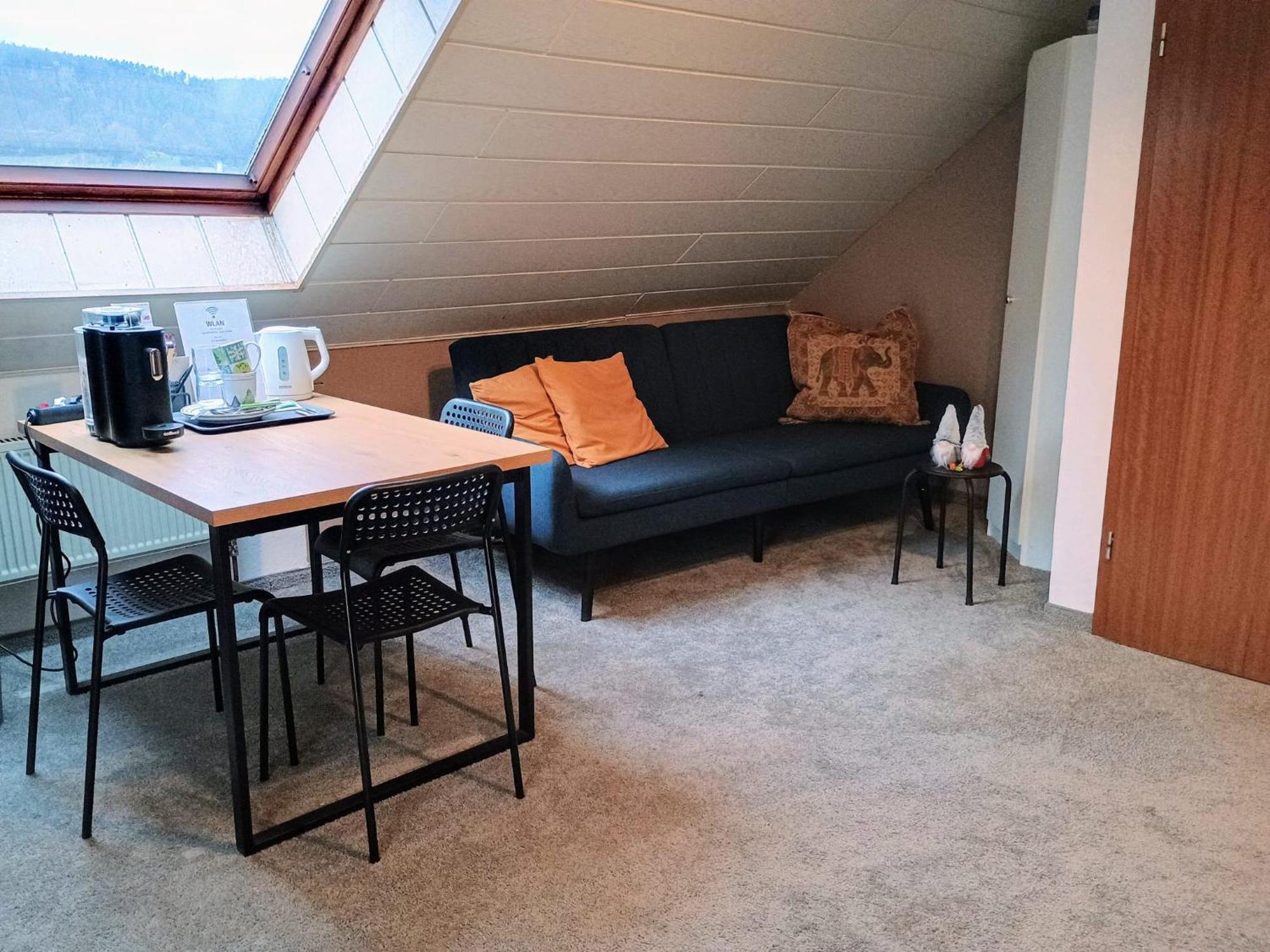 Apartment Sleep&chill - Idyllisches Mit Main-blick Neustadt am Main