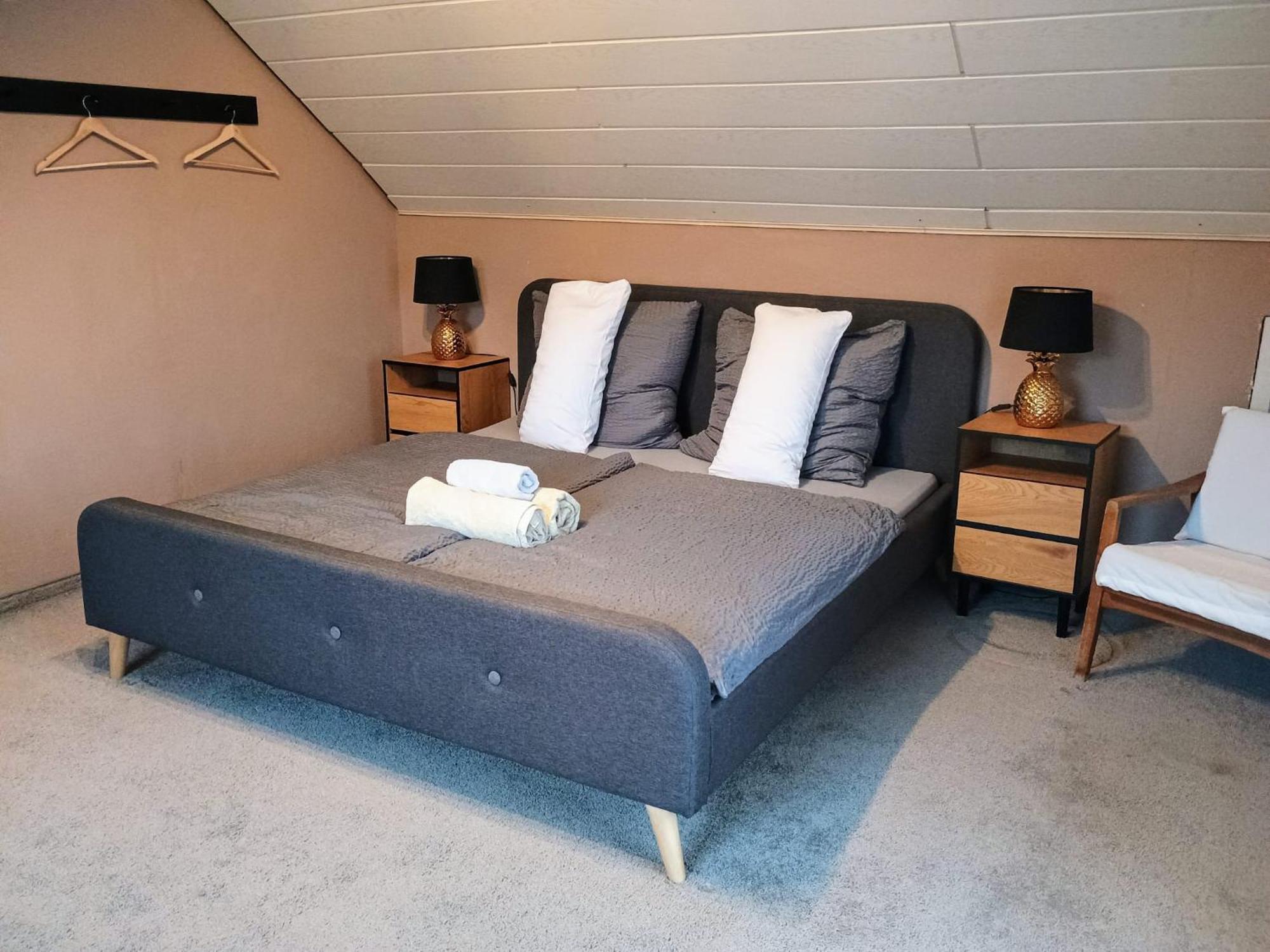 Apartment Sleep&chill - Idyllisches Mit Main-blick Neustadt am Main