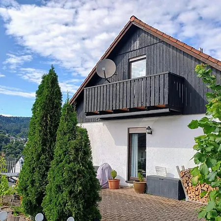 Sleep&Chill - idyllisches Zimmer mit Main-Blick Neustadt am Main Exterior foto