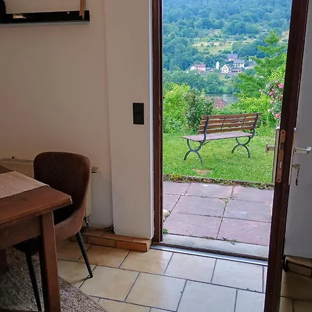 Sleep&Chill - Ruhige Uebernachtung Mit Main-Blick Apartment Neustadt am Main Exterior photo
