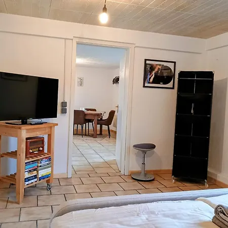 Sleep&Chill - Ruhige Uebernachtung Mit Main-Blick Apartment Neustadt am Main Exterior photo