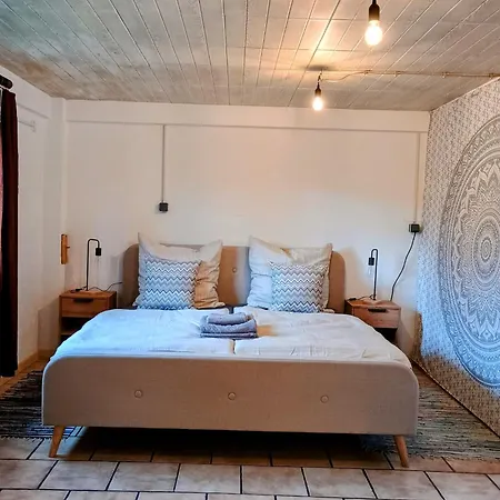 Sleep&Chill - Ruhige Uebernachtung Mit Main-Blick Apartment Neustadt am Main Exterior photo