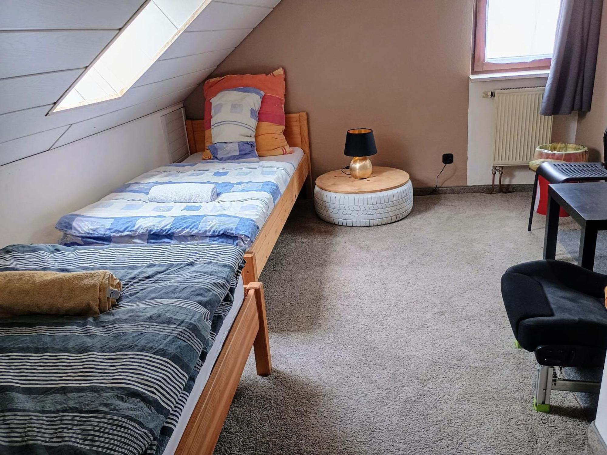 Sleep&chill - Ruhige Uebernachtung Mit Main-blick Apartment