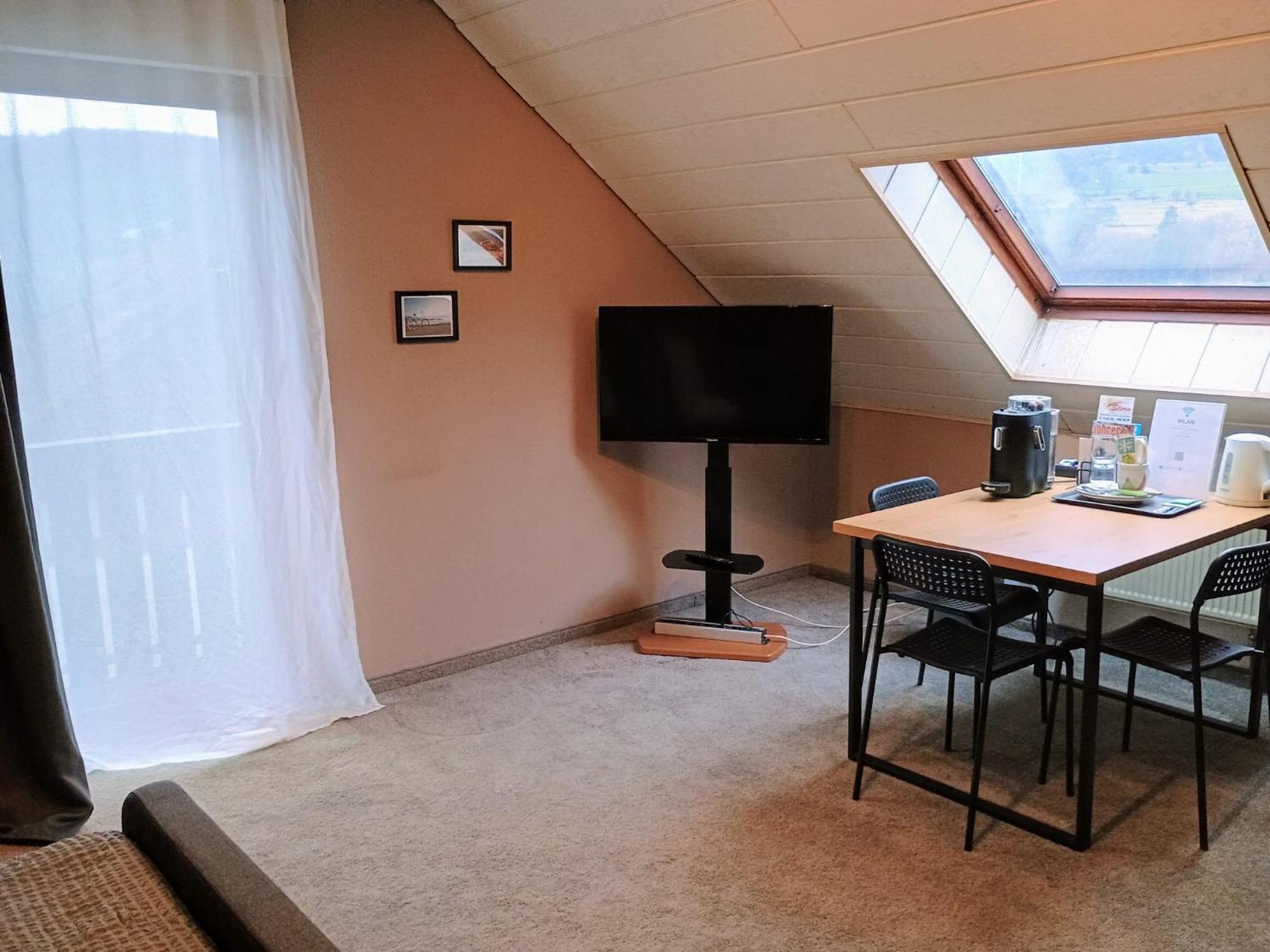 Sleep&chill - Ruhige Uebernachtung Mit Main-blick Neustadt am Main