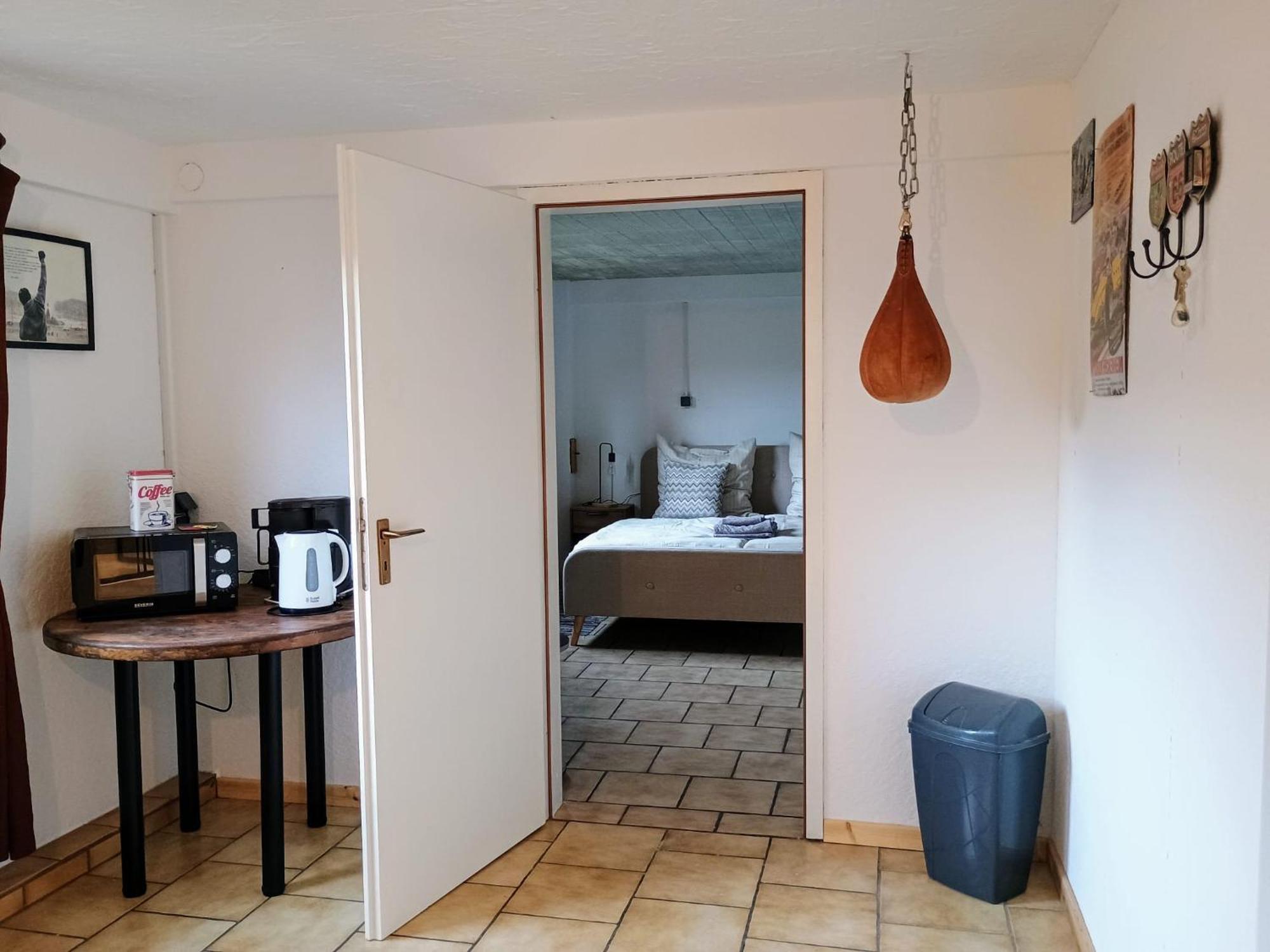 Sleep&chill - Ruhige Uebernachtung Mit Main-blick Apartment *